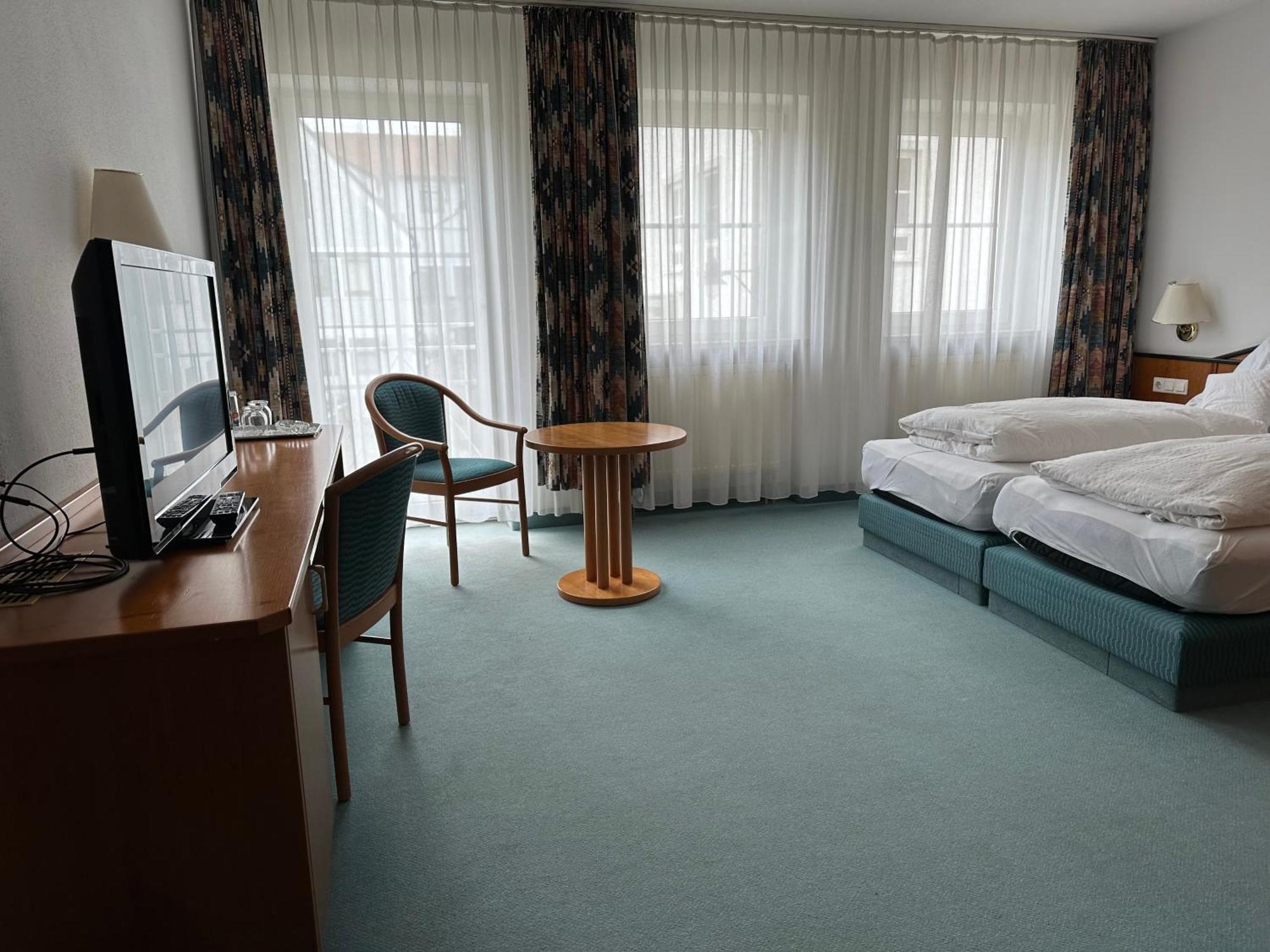 St Hotel Reichertshofen エクステリア 写真